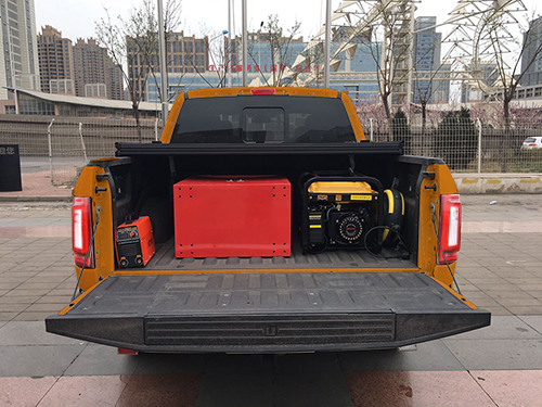 鈞天牌JKF5030XXH救險(xiǎn)車公告圖片