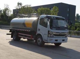 吸粪车