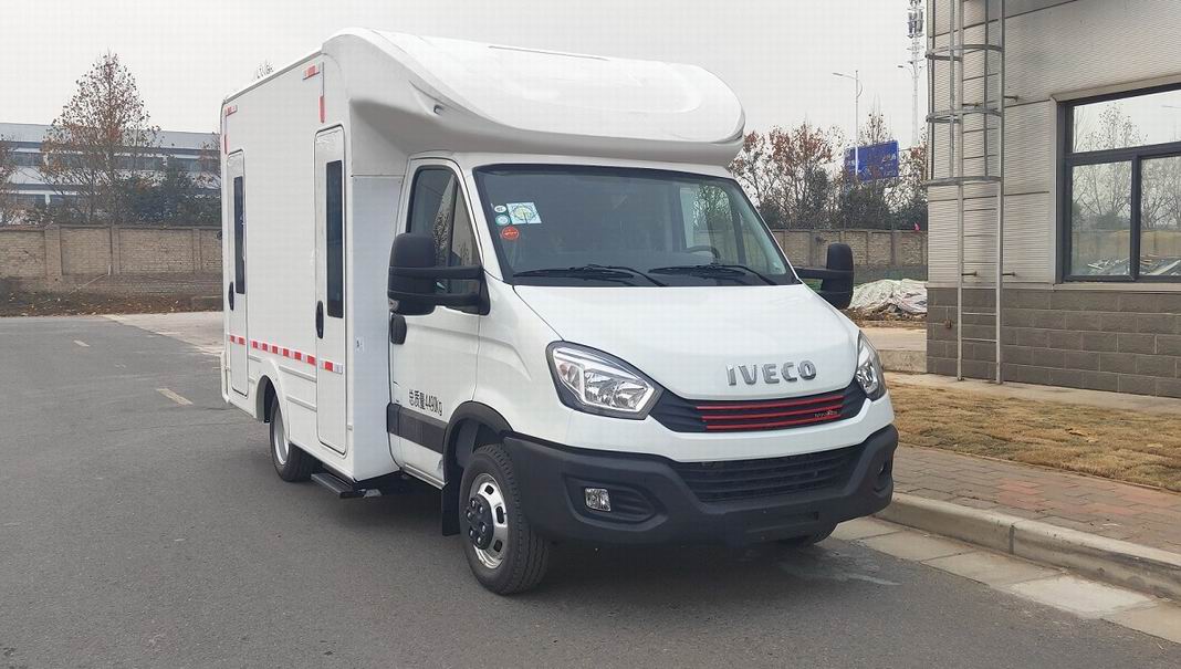 宇通牌ZK5042XYL16醫(yī)療車