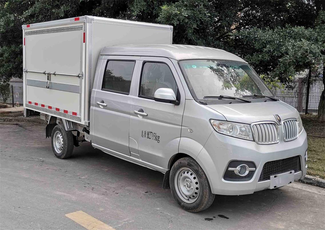 金杯牌JKC5032XYKS6L0翼開啟廂式車