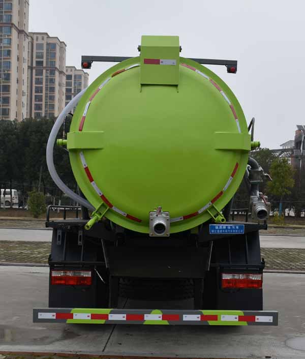 縱昂牌CLT5120GXWEQ6吸污車(chē)公告圖片