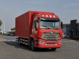 豪沃牌ZZ5187XXYK511JF1B厢式运输车
