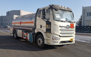运油车