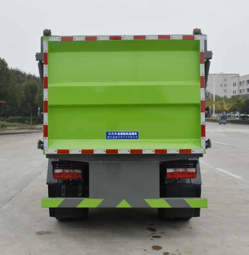 縱昂牌CLT5125ZZZEQ6自裝卸式垃圾車公告圖片