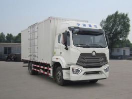 豪沃牌ZZ5167XXYN601JF1厢式运输车