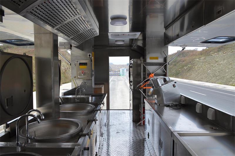 齊星牌QXC5181XCCB餐車(chē)公告圖片