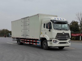 豪沃牌ZZ5167XXYK711JF1厢式运输车