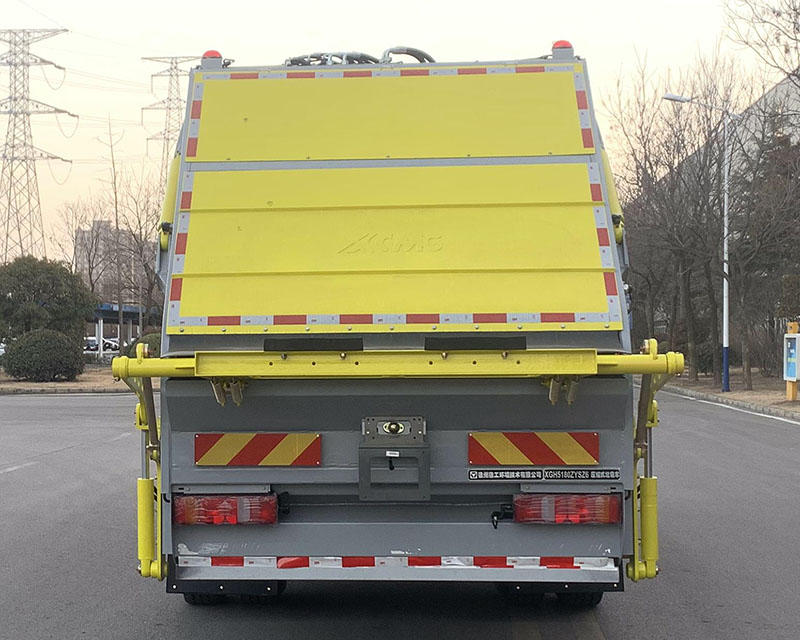 徐工牌XGH5180ZYSZ6壓縮式垃圾車公告圖片