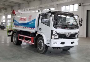 多功能抑尘车