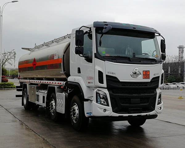 楚勝牌CSC5267GYYLEL6A鋁合金運(yùn)油車(chē)