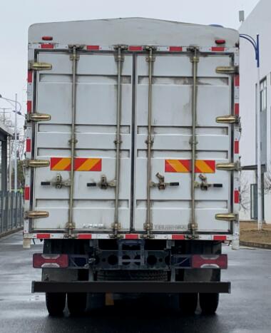 躍進(jìn)牌SH5143CCYZKDDWZ1倉(cāng)柵式運(yùn)輸車(chē)公告圖片