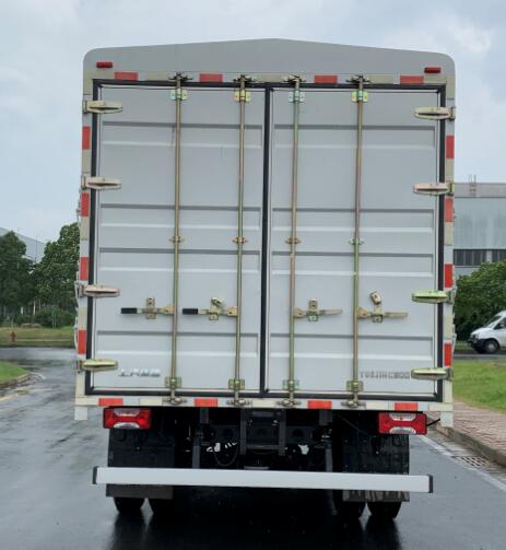 躍進牌SH5073CCYZFDCWZ2倉柵式運輸車公告圖片