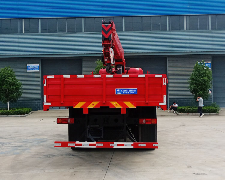 程力威牌CLW5251JSQ6SZ隨車起重運(yùn)輸車公告圖片