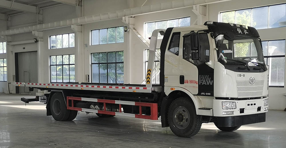 程力牌CL5183TQZ6YJ清障車