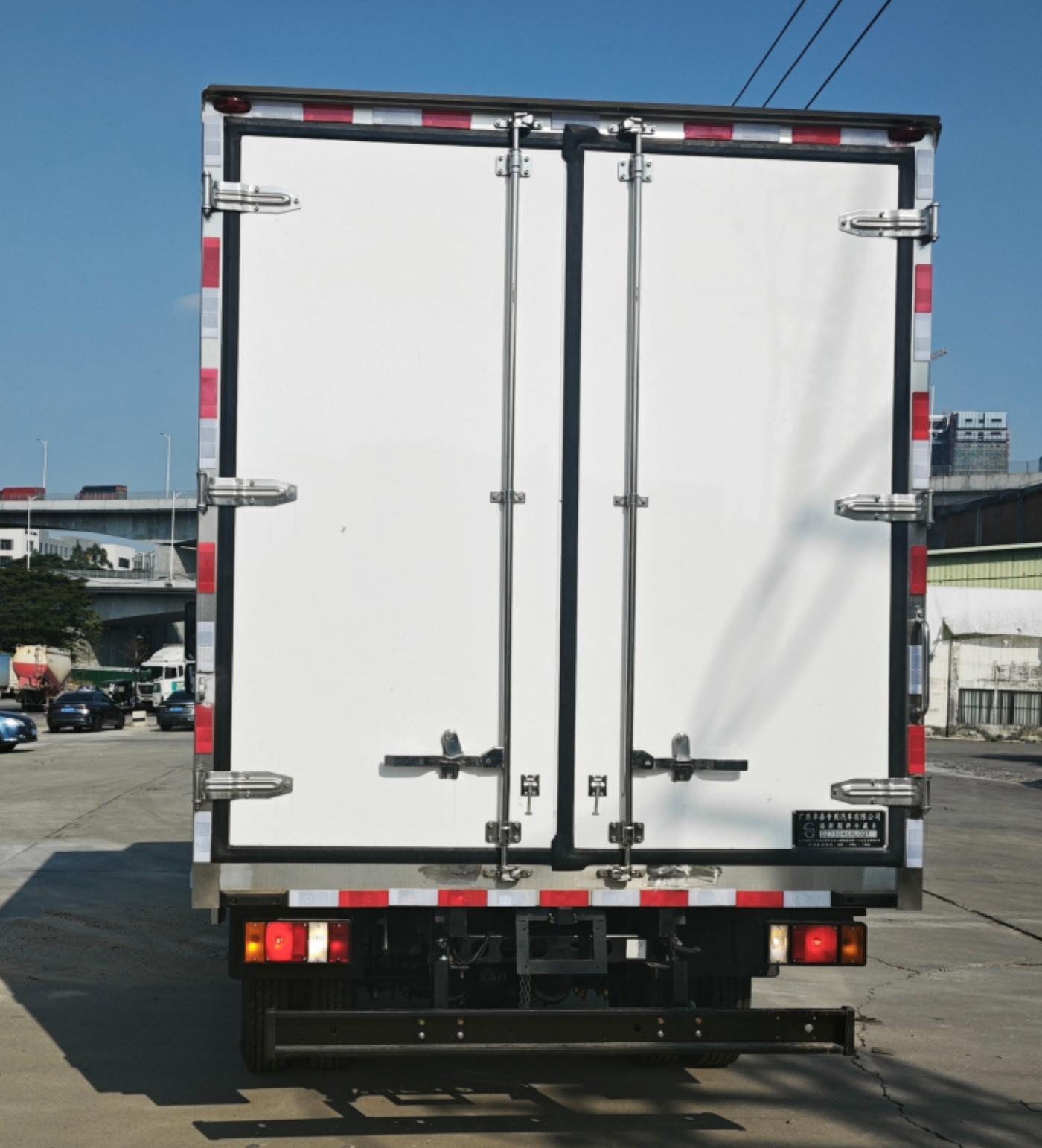 格斯圖牌DZT5046XLCQ1冷藏車公告圖片