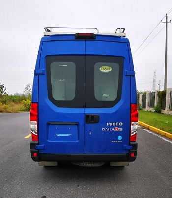 依維柯牌NJ5046XJCF9E檢測(cè)車公告圖片