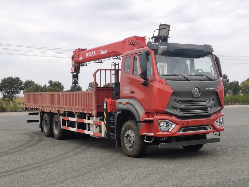 豪沃牌ZZ5257JSQV584JF1隨車起重運輸車