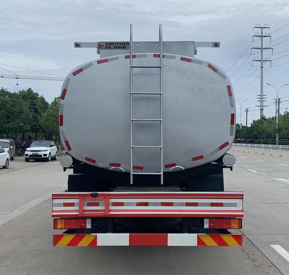 楚飛牌CLQ5310GPG6DJ普通液體運輸車公告圖片