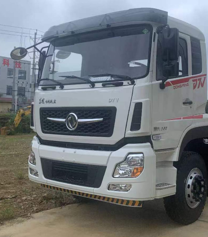 楚飛牌CLQ5310GPG6DJ普通液體運輸車公告圖片