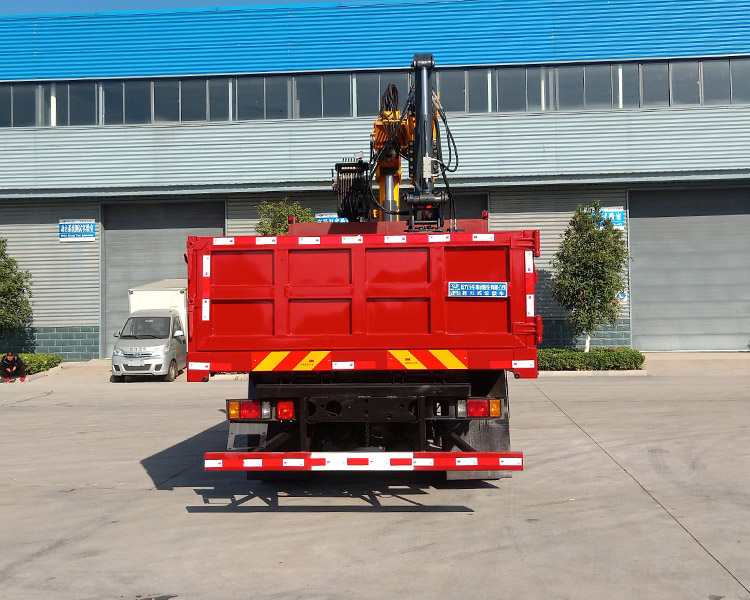 程力牌CL5160ZZD6BL抓斗式垃圾車公告圖片