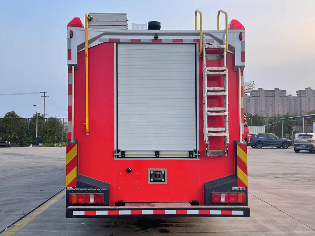 振翔牌MG5380GXFPM180/F6泡沫消防車(chē)公告圖片