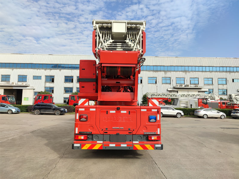 云梯消防車(chē)圖片