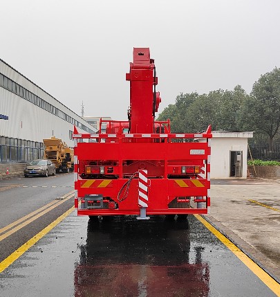 砼俠牌TW5161JSQ隨車起重運輸車公告圖片