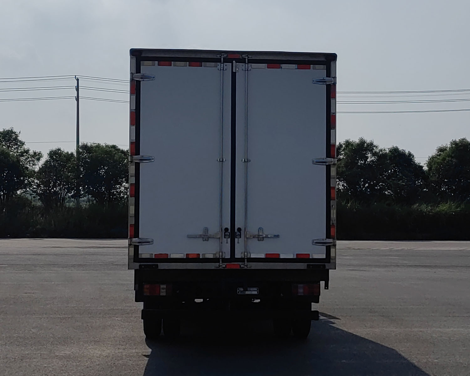 豪沃牌ZZ5047XLCG3315F142冷藏車公告圖片