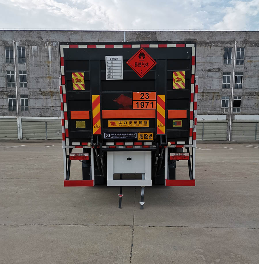 大力牌DLQ5180TQPEQ61氣瓶運輸車公告圖片