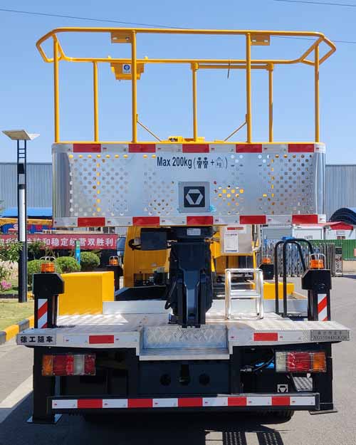 徐工牌XGS5044JGKQ6高空作業(yè)車公告圖片