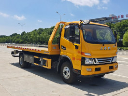 清障车