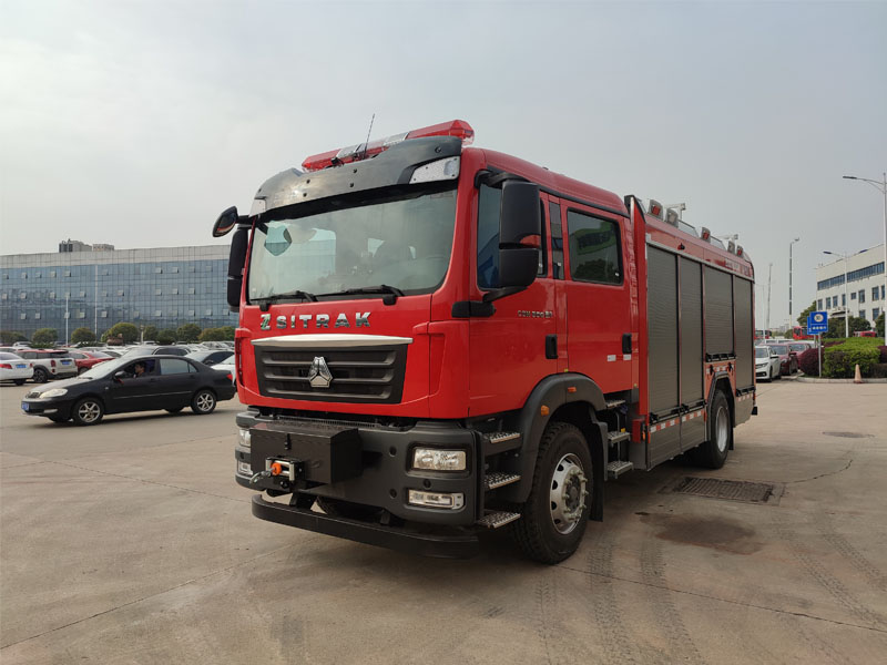 中联牌ZLF5180GXFAP60压缩空气泡沫消防车公告图片