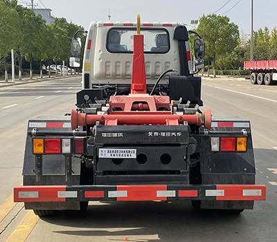 帝王環(huán)衛(wèi)牌HDW5113ZXXBJ6車廂可卸式垃圾車公告圖片