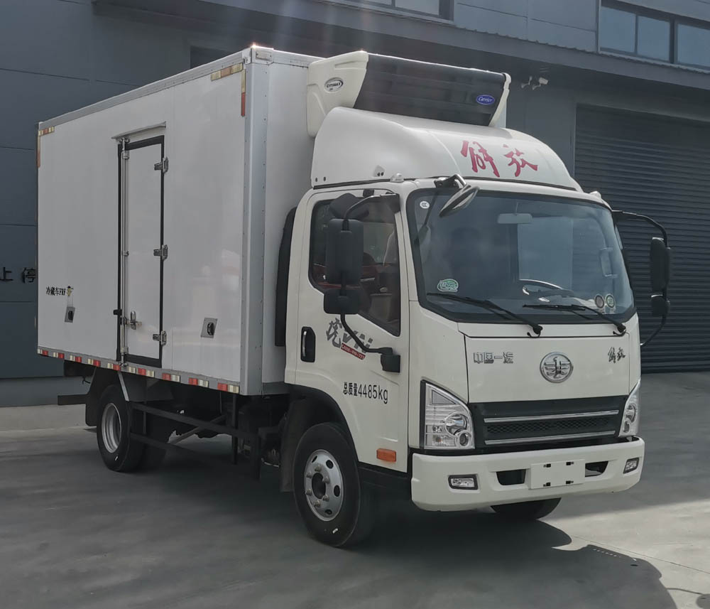解放牌CA5044XLCP40K56L2E6A84冷藏車公告圖片