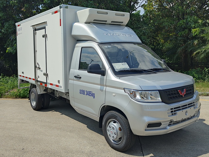 五菱牌LQG5030XLCLGHU冷藏车图片
