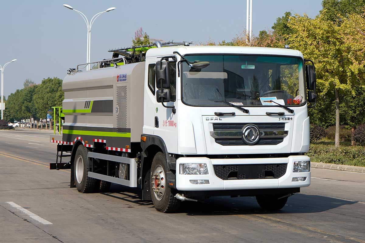 KLF5181TXQE6 凯力风牌墙面清洗车图片