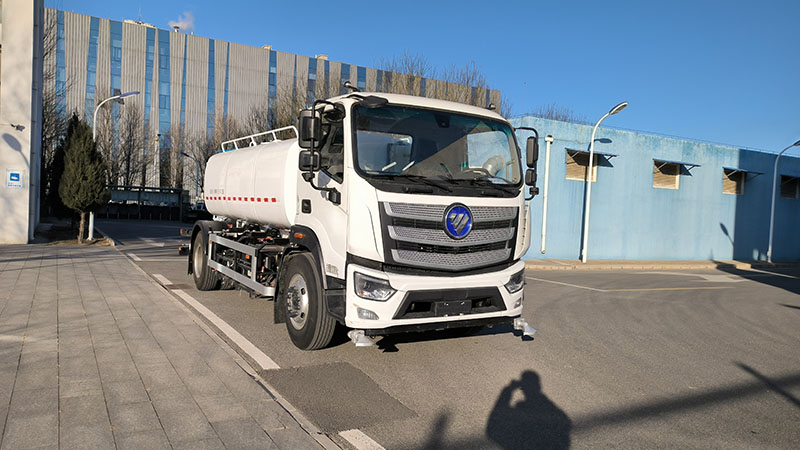 亚洁牌BQJ5180GSSBJBEV纯电动洒水车