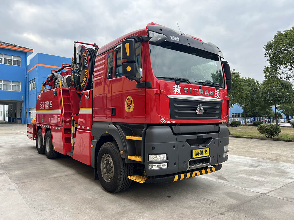 SJD5300TXFBP500/YDXZSDA型泵浦消防车图片