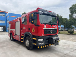 捷达消防牌SJD5173GXFPM60/SDA泡沫消防车