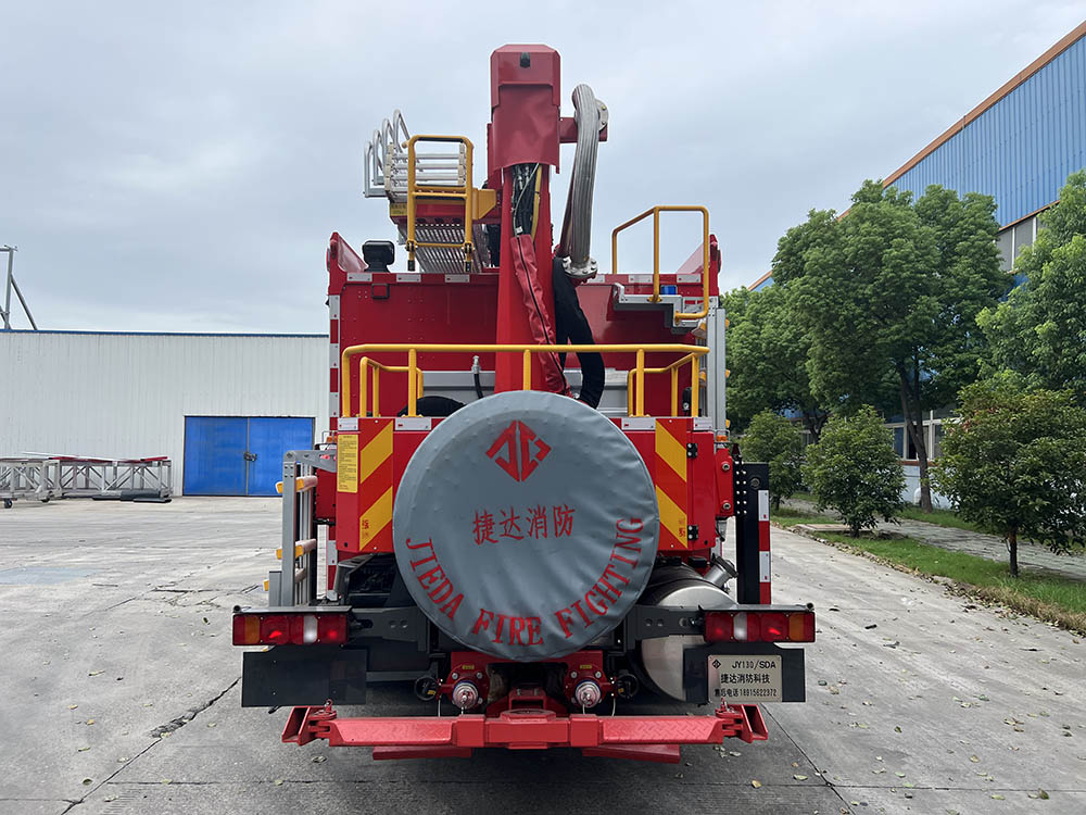 抢险救援消防车图片