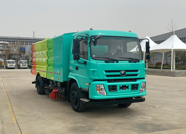 宇通牌YTZ5182TSLD0BEV纯电动扫路车