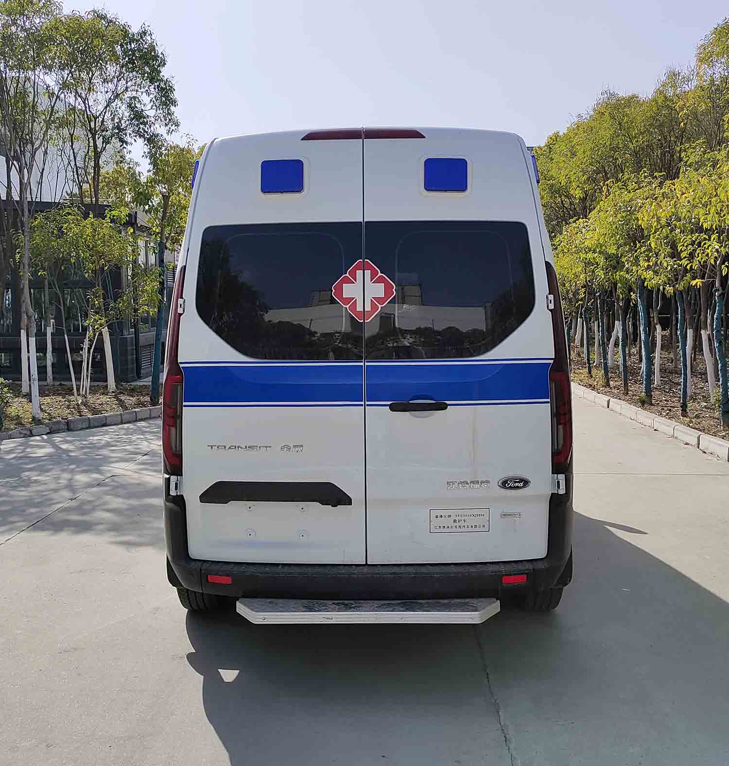 賽沸爾牌SFE5030XJH06救護車公告圖片