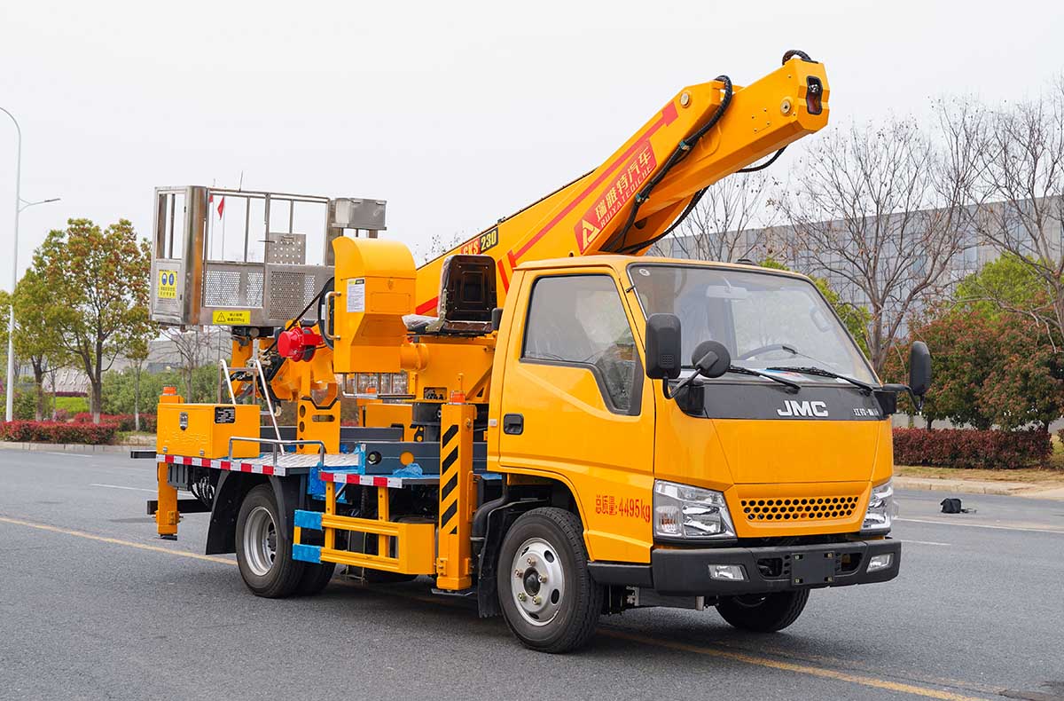 瑞雅晟牌RRR5043JGKJ高空作業(yè)車(chē)公告圖片