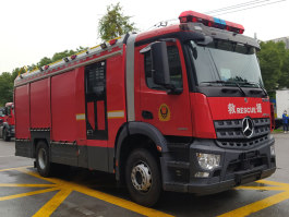 振翔股份牌ZXT5190GXFPM60/A6D泡沫消防车