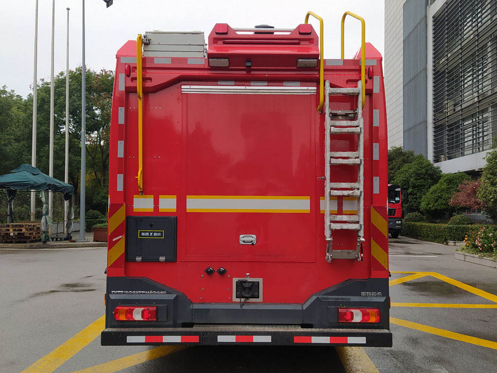 振翔股份牌ZXT5190GXFPM60/A6D泡沫消防车公告图片