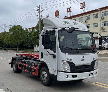 帝王環(huán)衛(wèi)牌HDW5040ZXXLBEV純電動(dòng)車廂可卸式垃圾車公告圖片