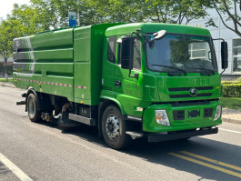 纯电动吸尘车