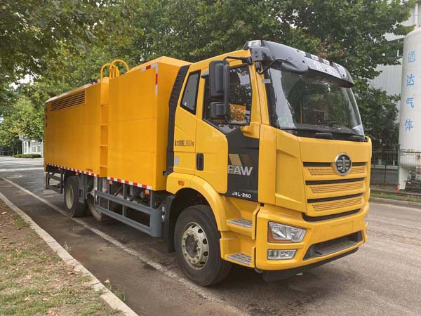 青特牌QDT5140TCXC6除雪车