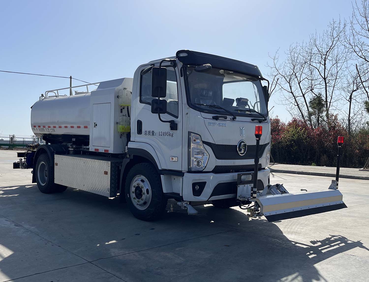 富巖汽車牌HWL5120GQXBEV純電動清洗車公告圖片