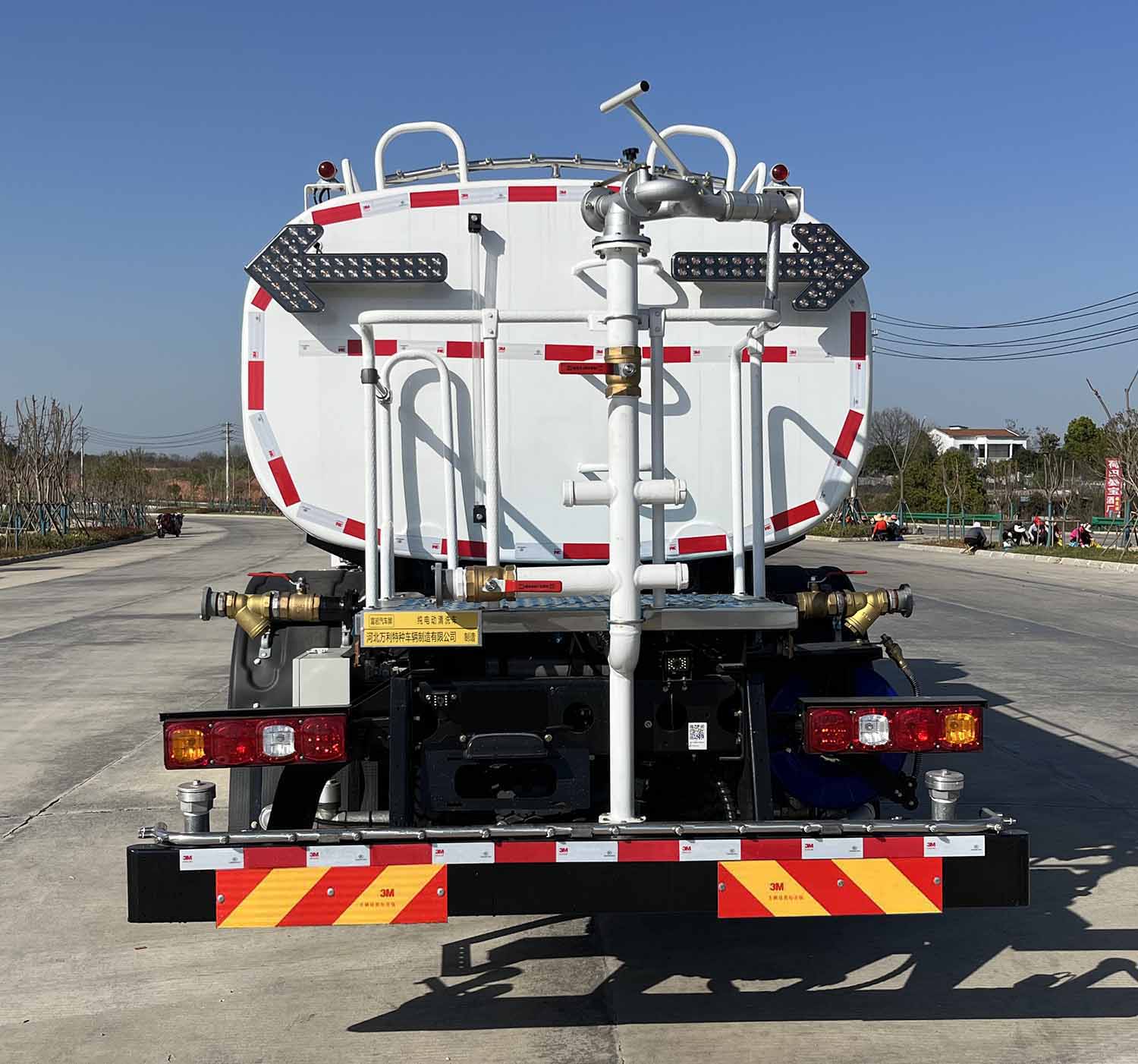 富巖汽車牌HWL5120GQXBEV純電動清洗車公告圖片